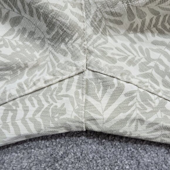 Soft Surroundings Cream Leaf Print Pull On Cropped Pants Tummy Control Stretch - Picture 11 of 12